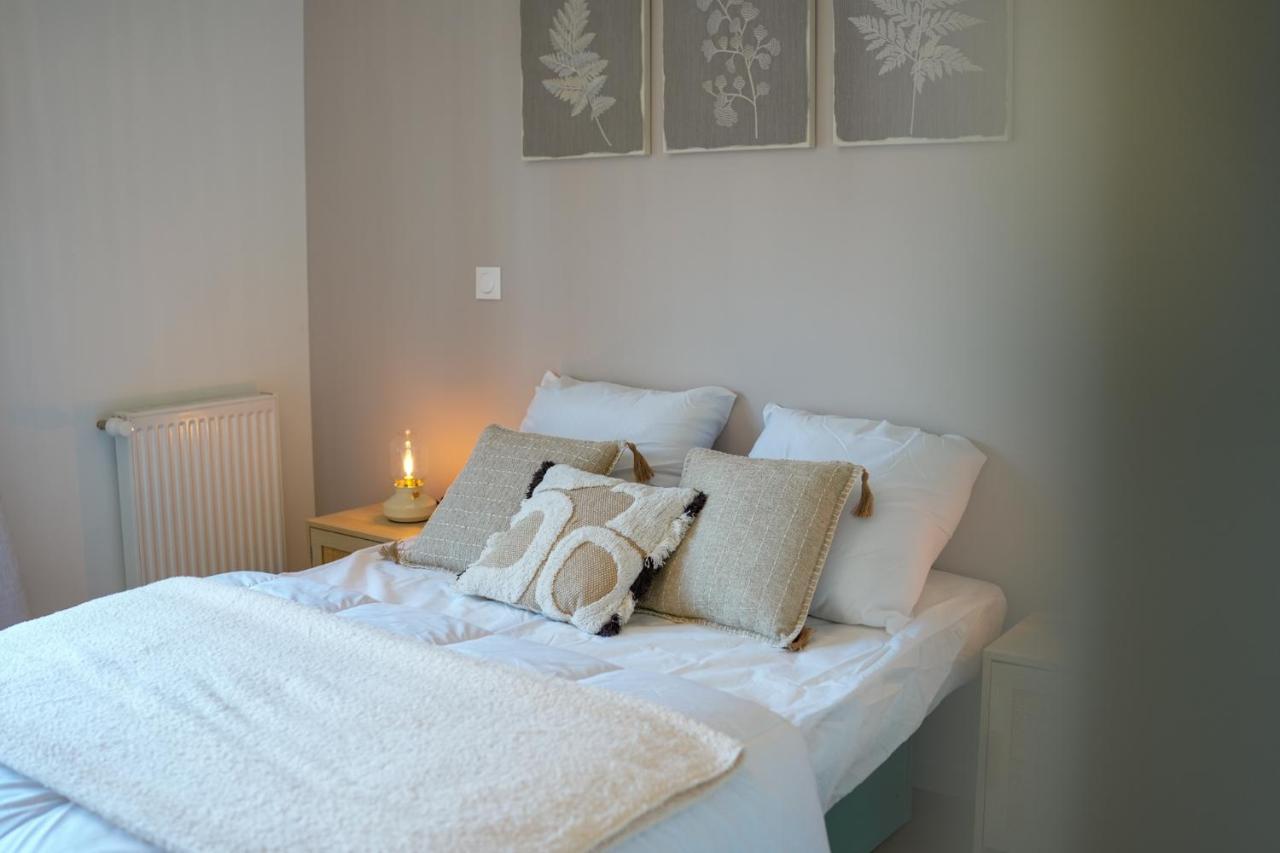 Appartement Neuf, Avec Terrasse, Parking Et Ascenseur *